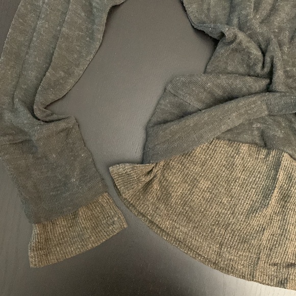 Dark brown thin turtle neck size S - Picture 5 of 8